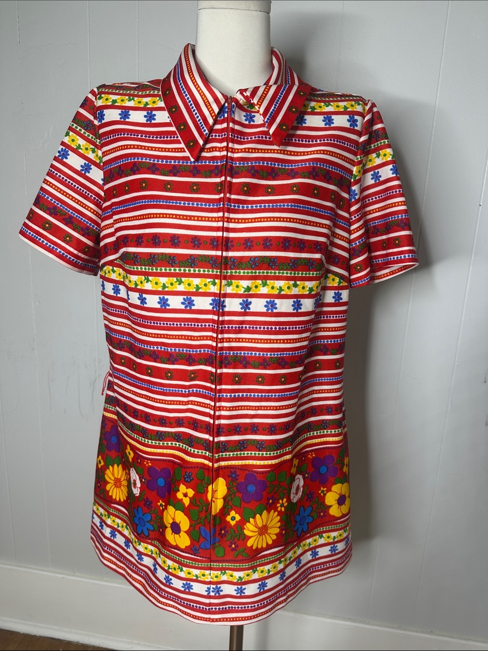 Vintage 1960s Flower Power Mod Tunic / Micro Mini Dress